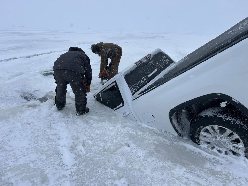 redlake_1225_chevyplow3