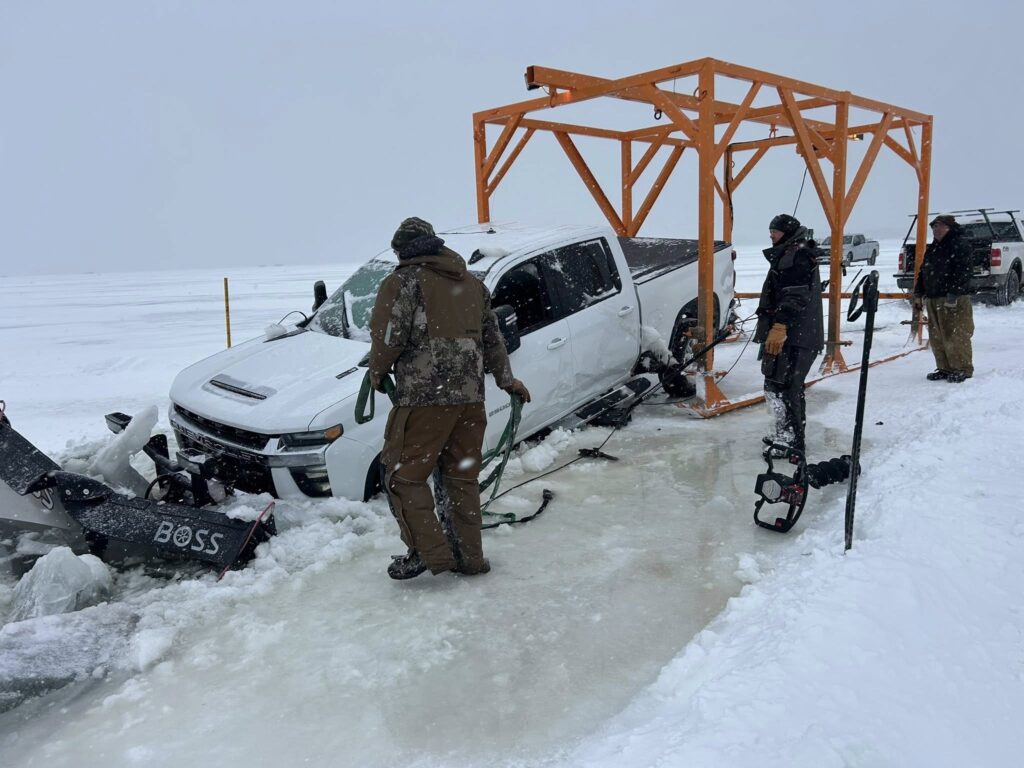 redlake_1225_chevyplow5