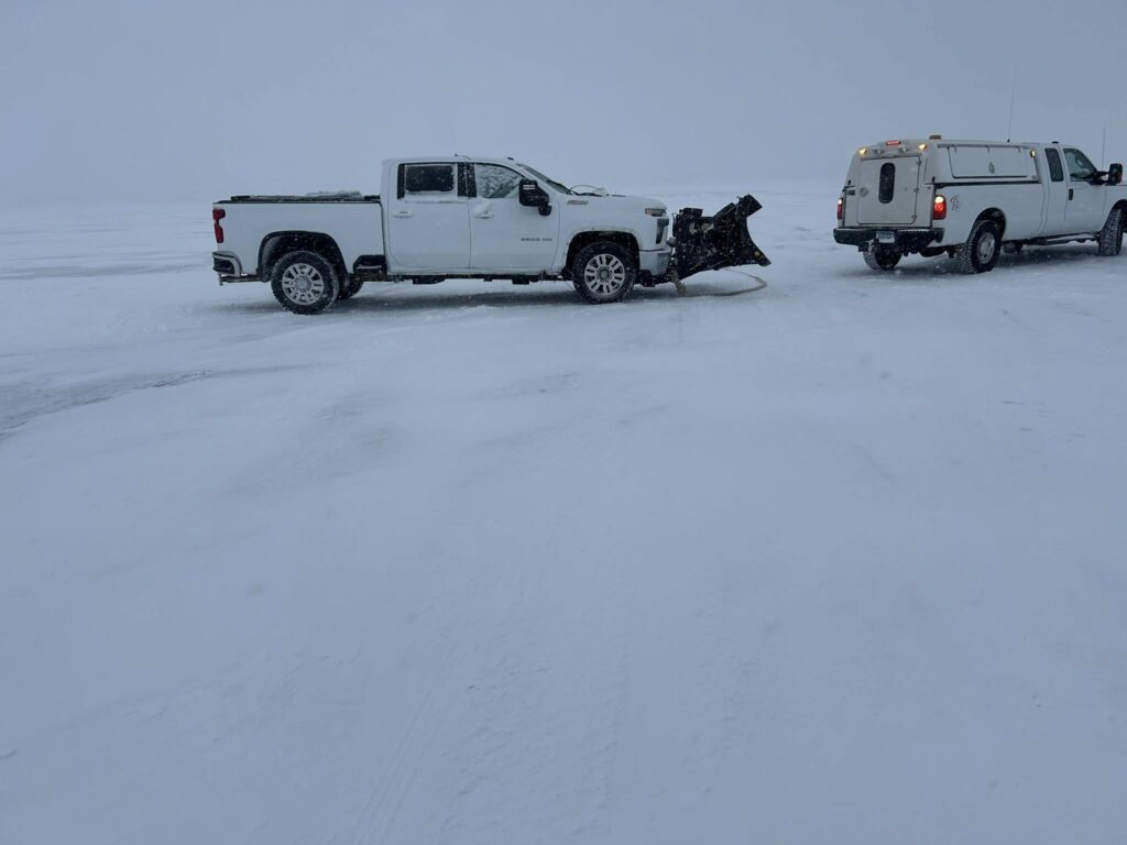 redlake_1225_chevyplow6